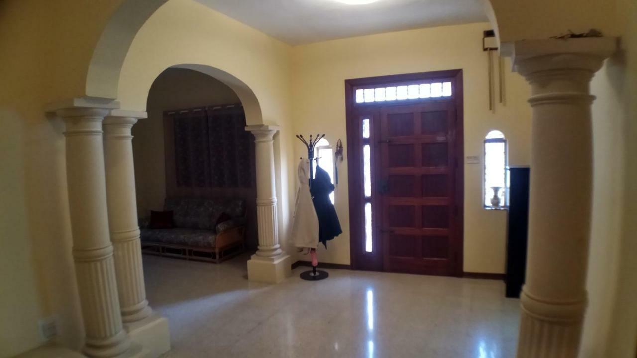Corner Townhouse 1km From Homestay Msida